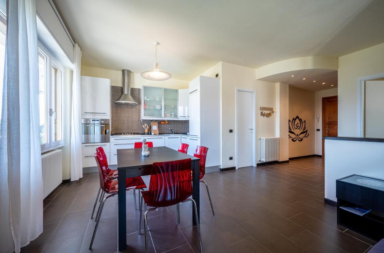 דונגו Nymphs Of Lake Como, House Of Harmony - Lake View Apartment מראה חיצוני תמונה